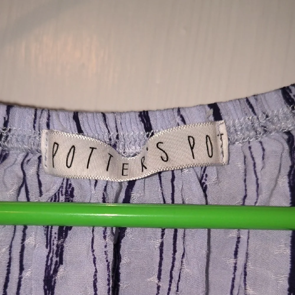 Potter's Pot | Lavender Striped Off-Shoulder Blouse - Picture 2 of 4